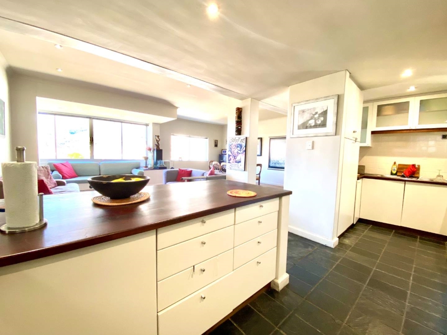 3 Bedroom Property for Sale in Gardens Western Cape